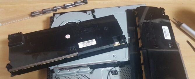 Моят PS4 спря